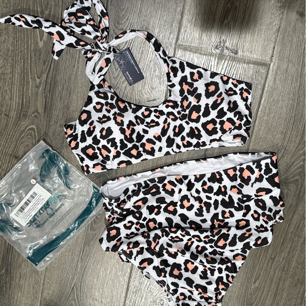 Maternity Leopard Print Bikini Set with Pink Accents
